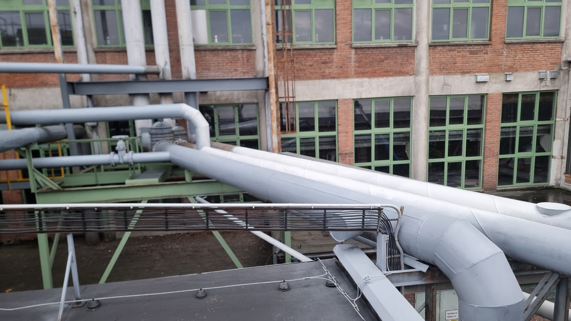 Průmyslové potrubí po nátěru